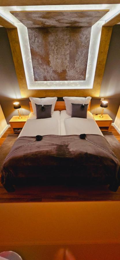 Exkl. Romantisches Sm Apartment Secret Desire Gifhorn Bagian luar foto